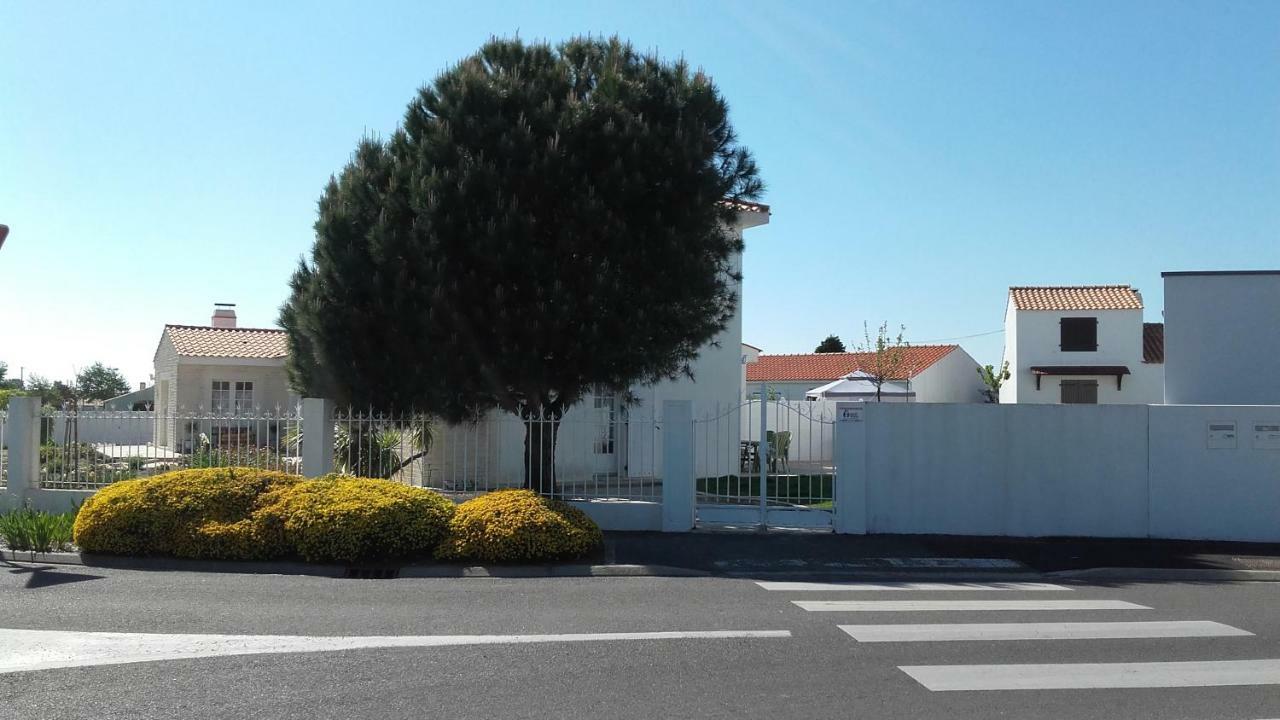 Maison Avec Jardin Prive 圣伊莱尔·德列 外观 照片